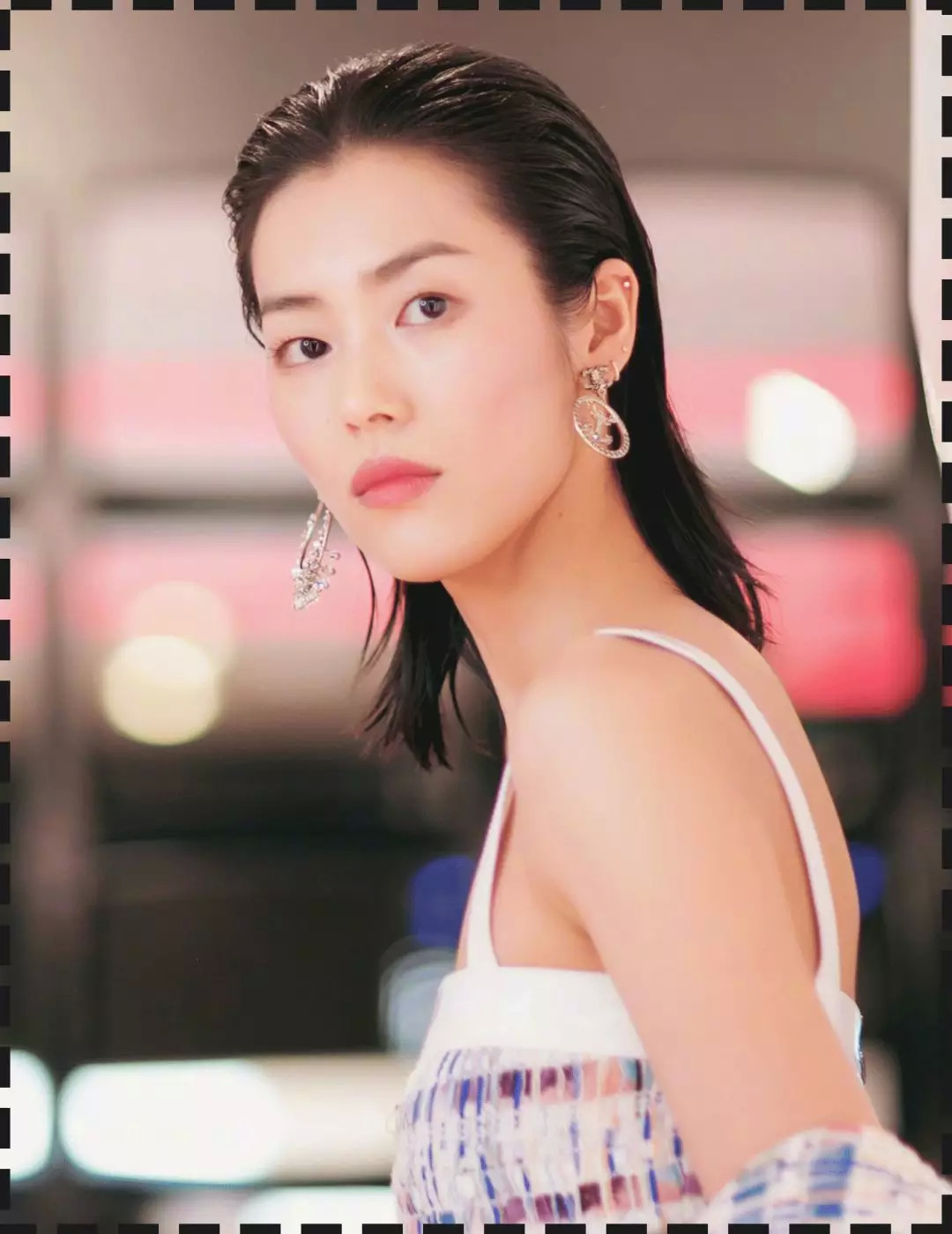 女明星个性短发图片大全_佟丽娅短发时尚感_欧阳娜娜短发造型