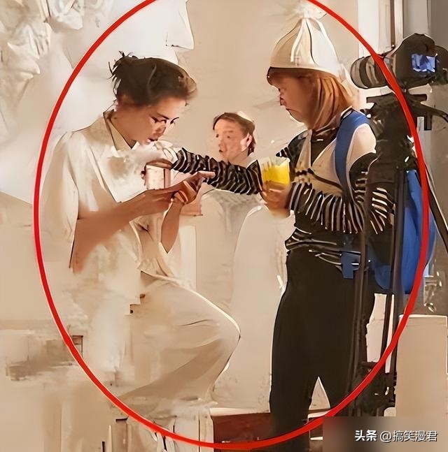 娱乐圈黑料最少的明星是谁,_助理权益保护_娱乐圈助理剥削
