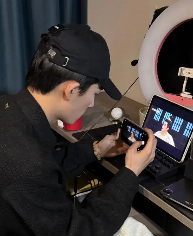 黑榜艺人真实身份揭露_明星私底黑料其他明星知道吗,_内娱制片人黑榜艺人名单