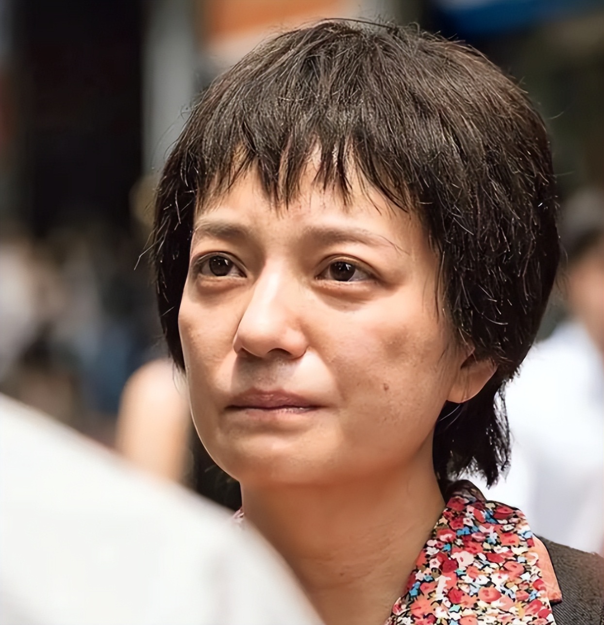 赵薇现在还在娱乐圈吗_赵薇转型投资做生意_赵薇投资做生意被封杀