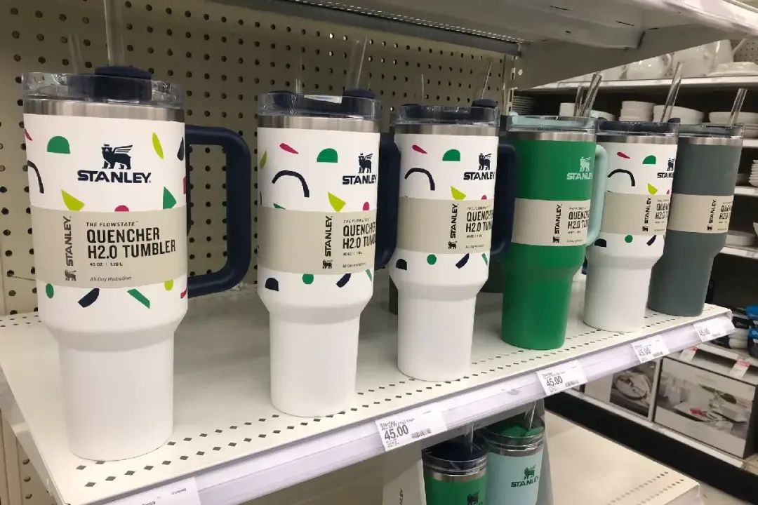 大容量保温杯市场分析_明星同款水杯热点,_Stanley水杯流行趋势