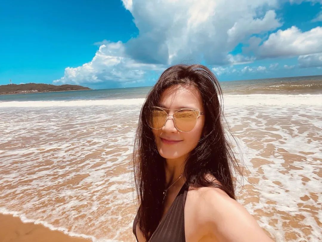 林熙蕾退出娱乐圈了吗_林熙蕾 性感女神 90年代娱乐圈